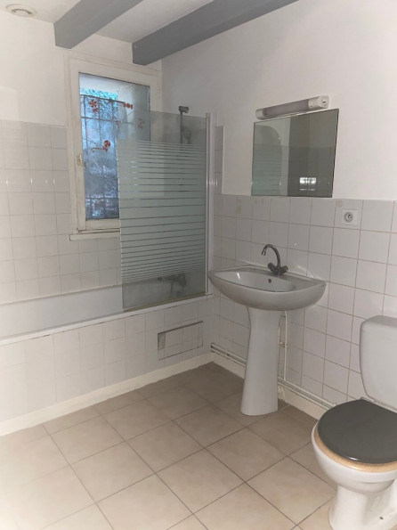 location Appartement Angouleme - Photo 3