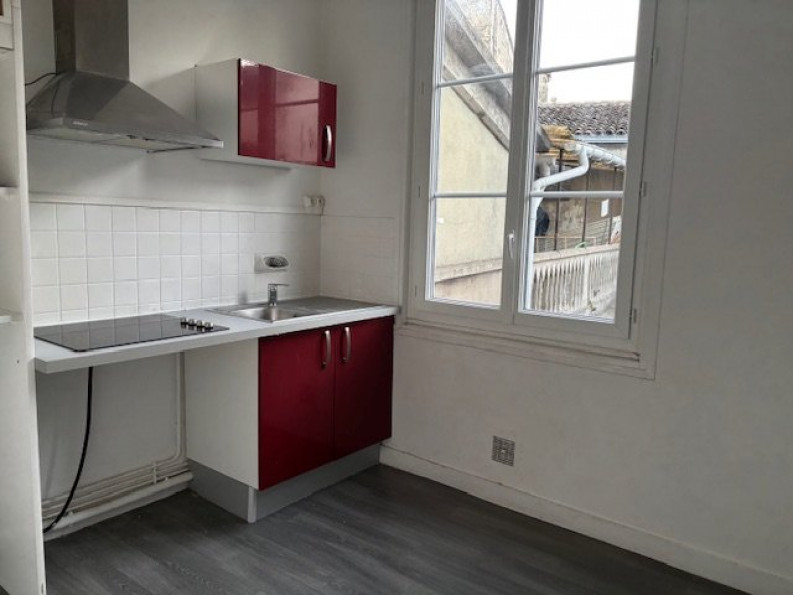 location Appartement Angouleme - Photo 1