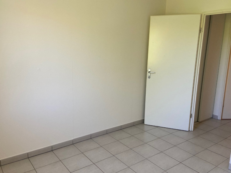 location Appartement Angouleme - Photo 5