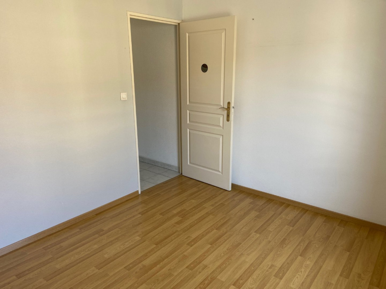 location Appartement Angouleme - Photo 4