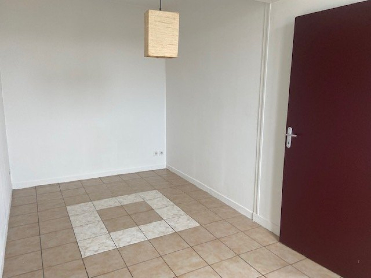 location Appartement Angouleme - Photo 6