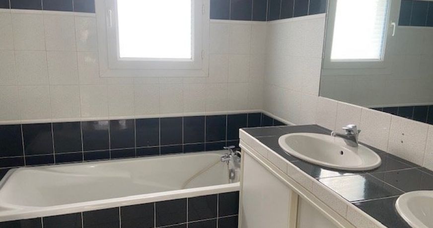 location Maison La Couronne