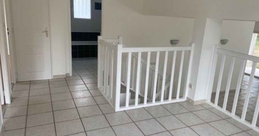 location Maison La Couronne