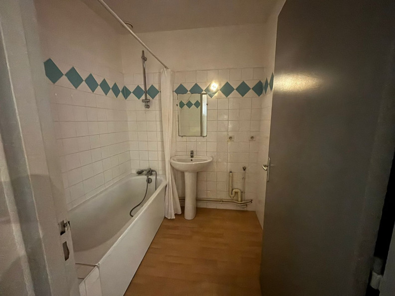 location Appartement Angouleme - Photo 3