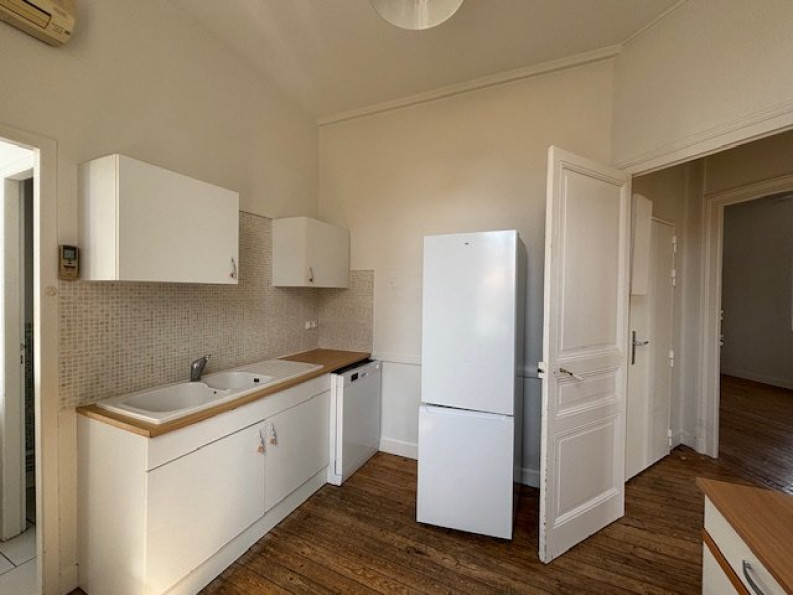 location Appartement Angouleme - Photo 6