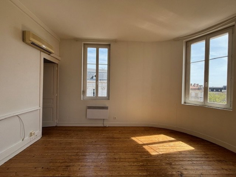 location Appartement Angouleme - Photo 4