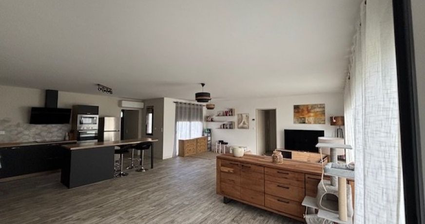 location Maison Mornac