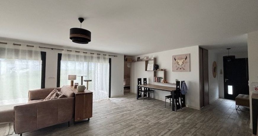 location Maison Mornac