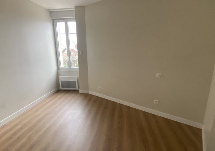 vente Immeuble Ruelle Sur Touvre