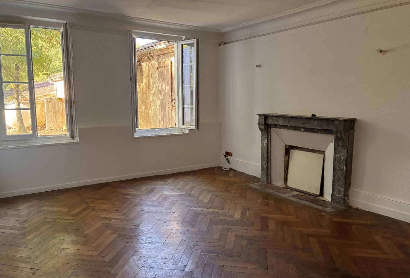 vente Maison de campagne Sireuil - Photo 3