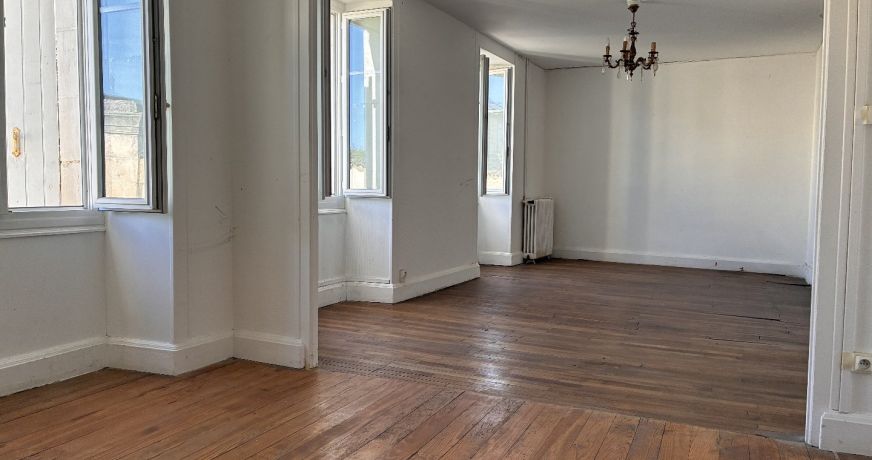 vente Maison de campagne Sireuil