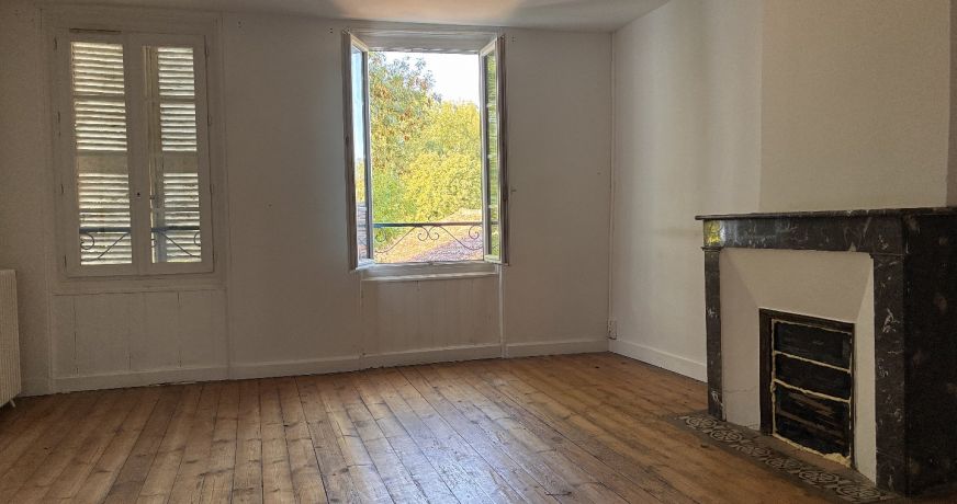 vente Maison de campagne Sireuil