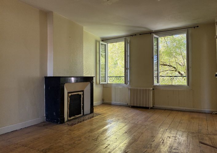 vente Maison de campagne Sireuil