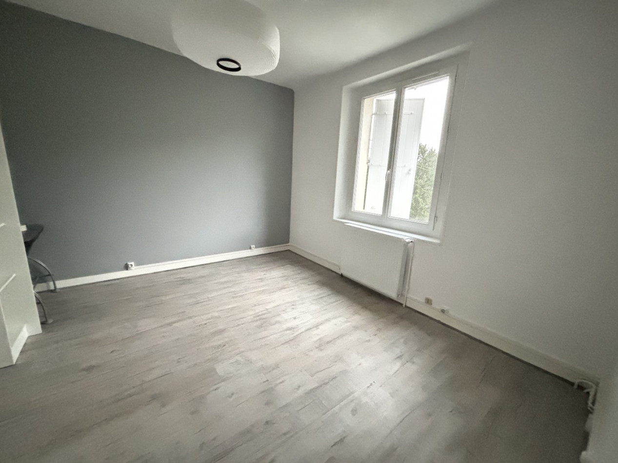 location Maison La Couronne - Photo 6