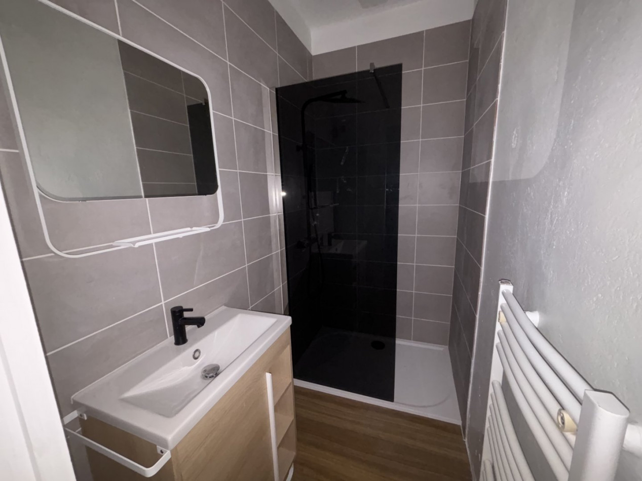 location Maison La Couronne - Photo 7