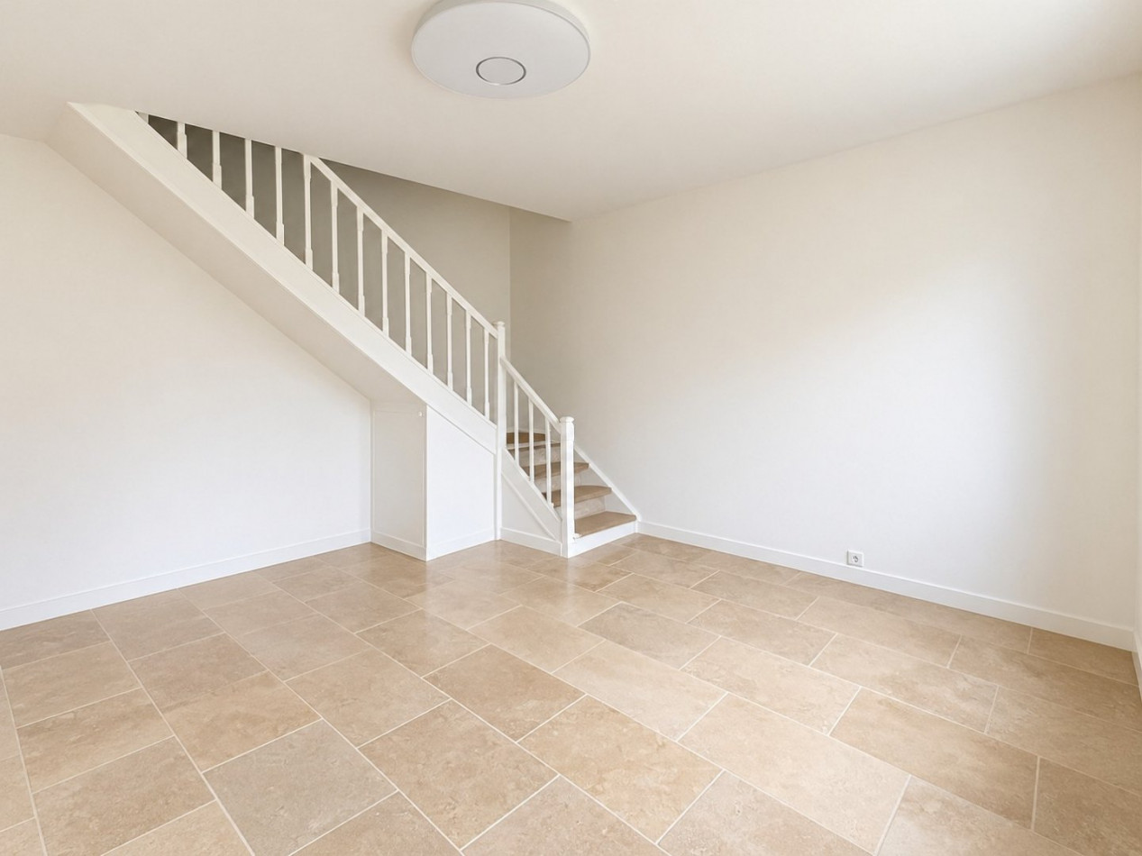 location Maison La Couronne - Photo 4