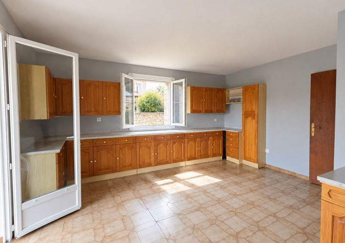 location Maison Sireuil