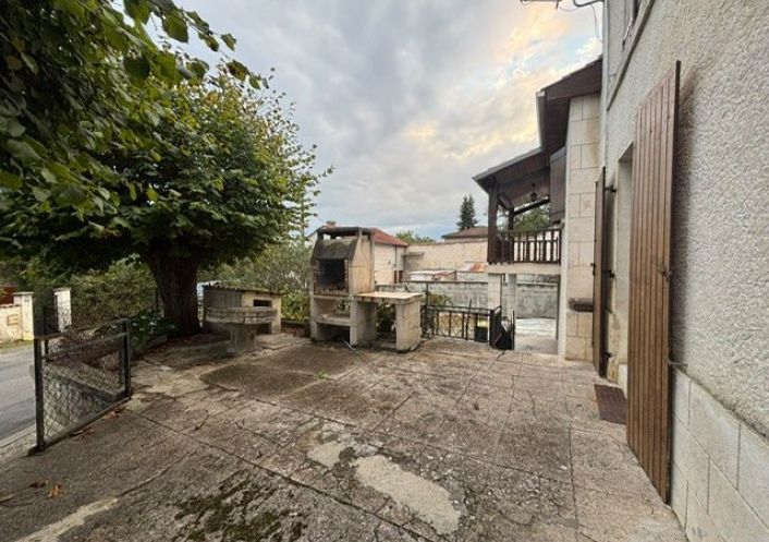 location Maison Sireuil