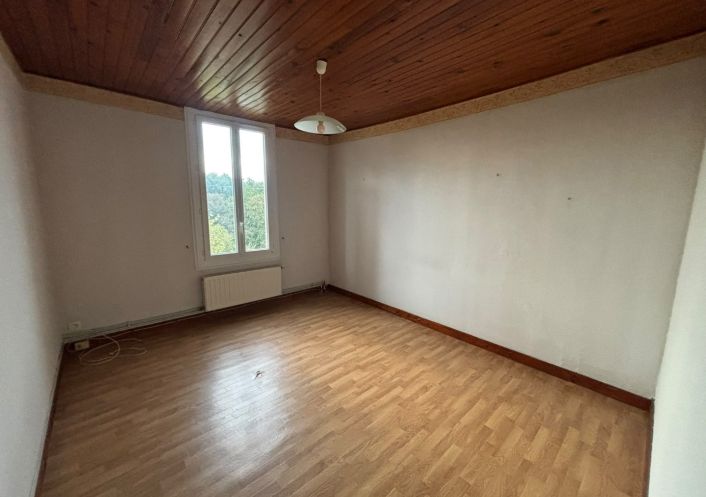 location Maison Sireuil