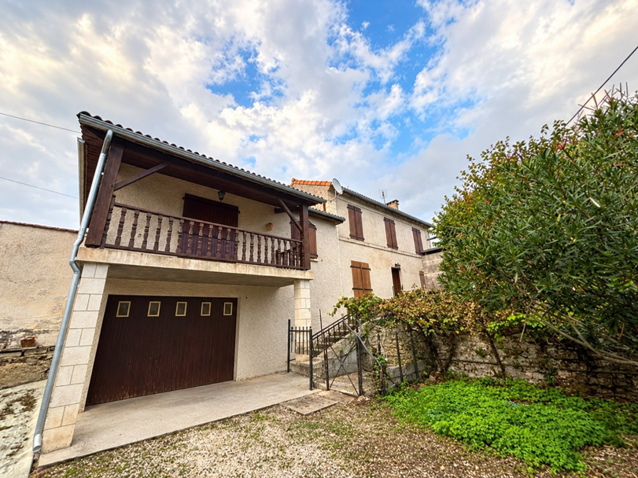 location Maison Sireuil - Photo 2