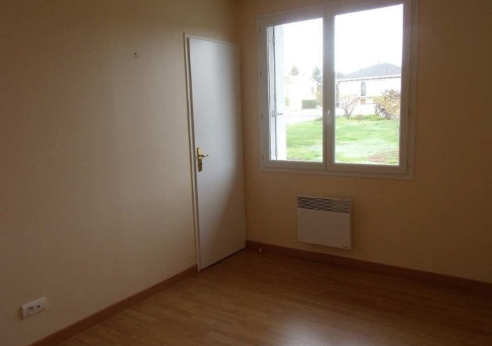 location Appartement Gond-pontouvre
