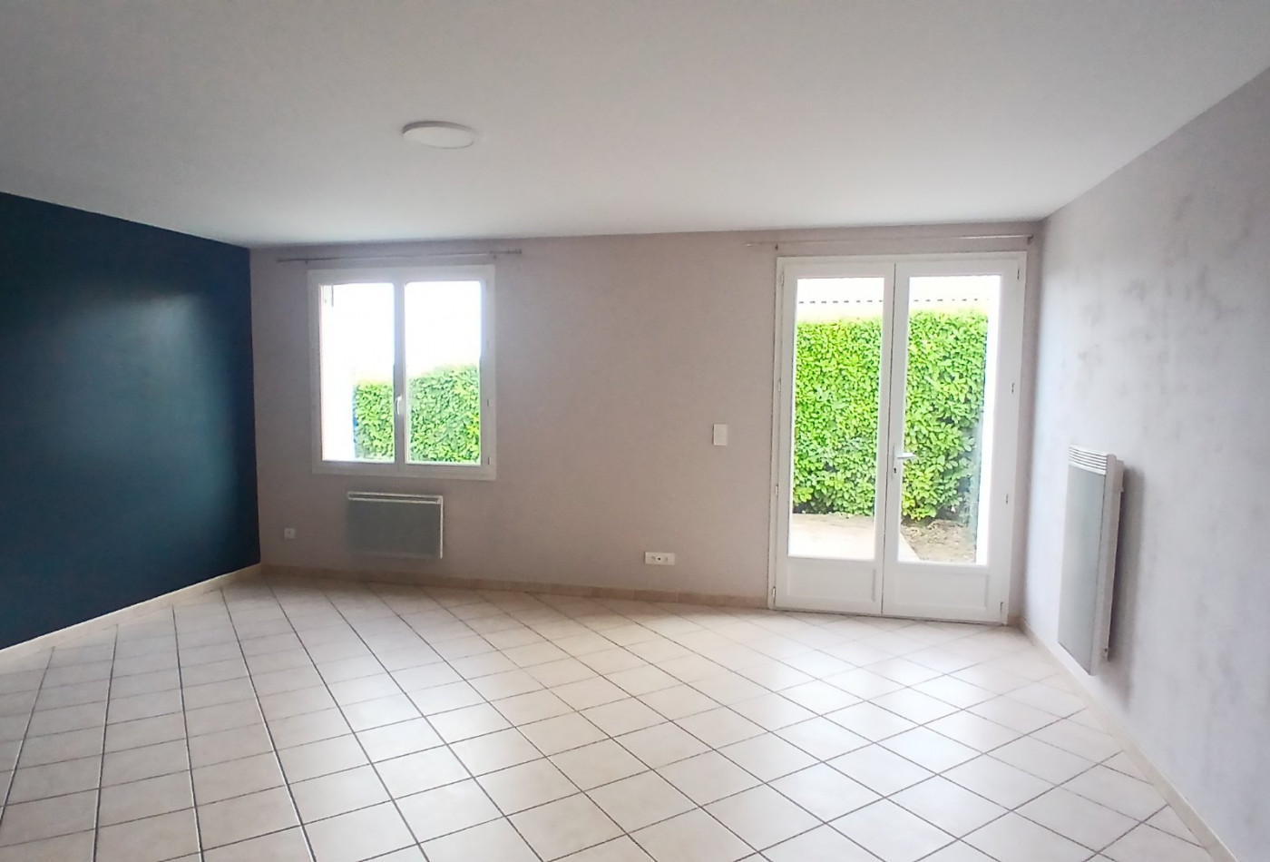 location Appartement Gond-pontouvre - Photo 3