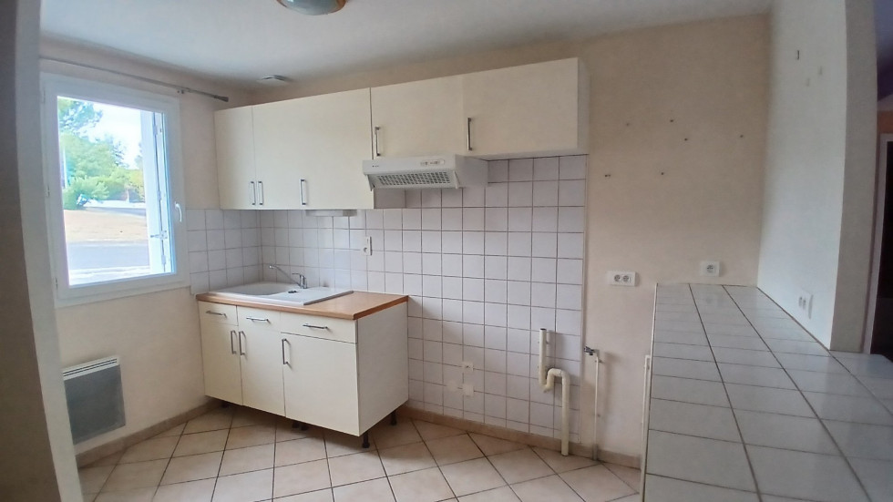 location Appartement Gond-pontouvre - Photo 5