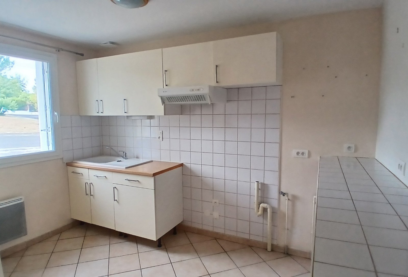 location Appartement Gond-pontouvre - Photo 5