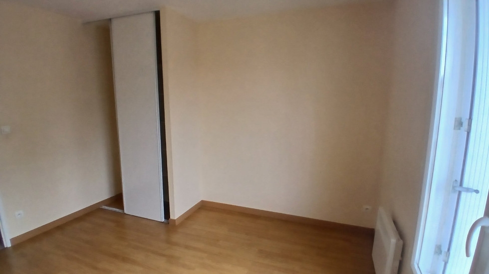 location Appartement Gond-pontouvre - Photo 10
