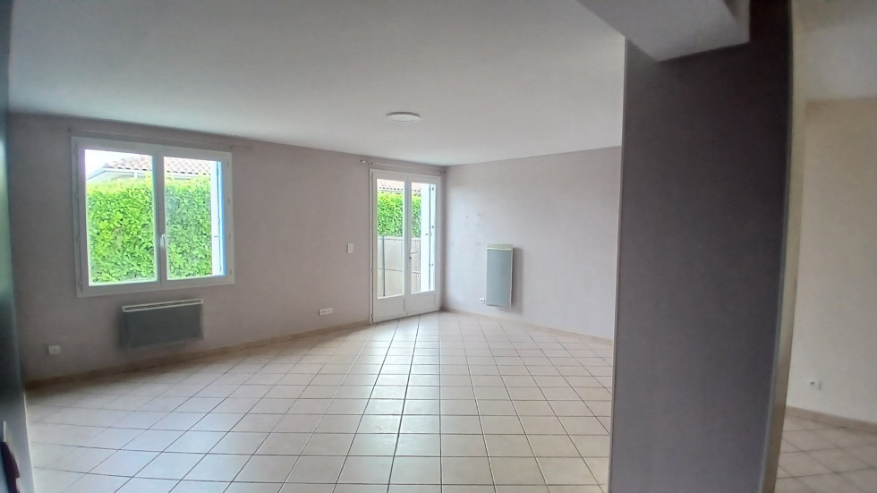 location Appartement Gond-pontouvre - Photo 6