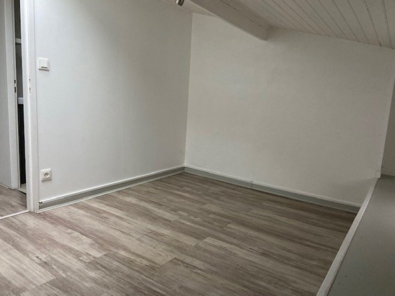 location Maison Angouleme - Photo 6