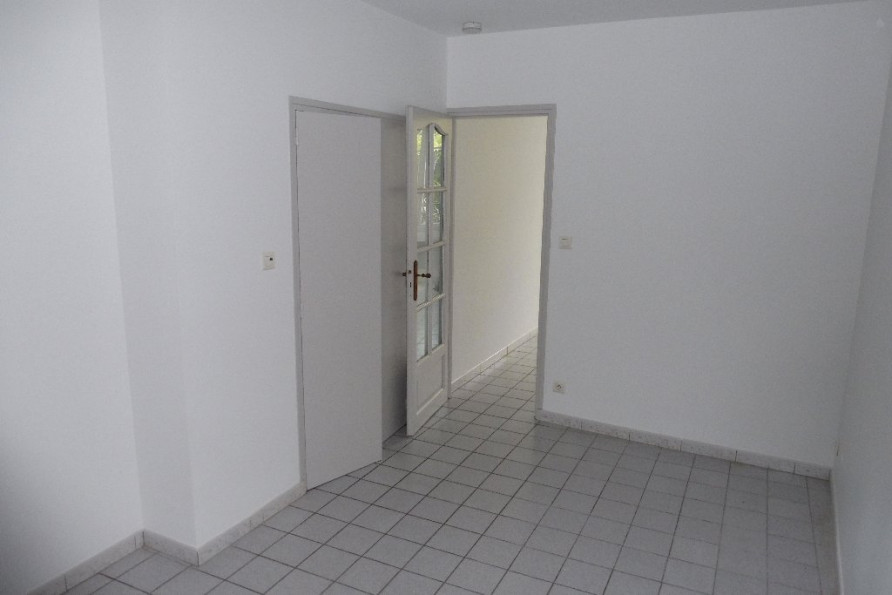 location Appartement Angouleme - Photo 1