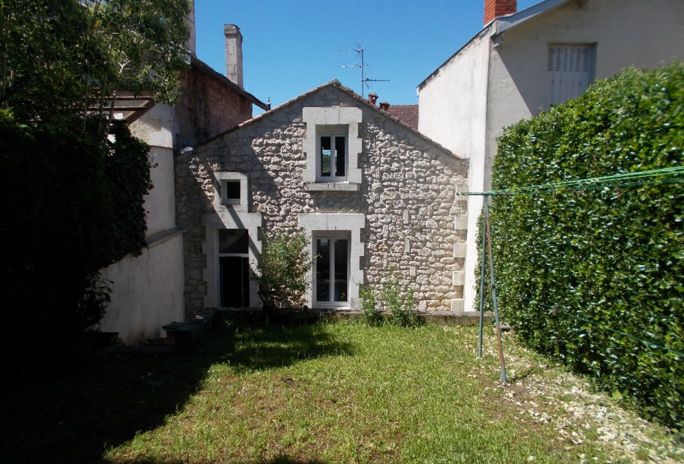 location Maison Angouleme - Photo 10