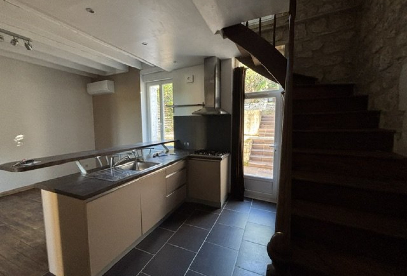 location Maison Angouleme - Photo 2