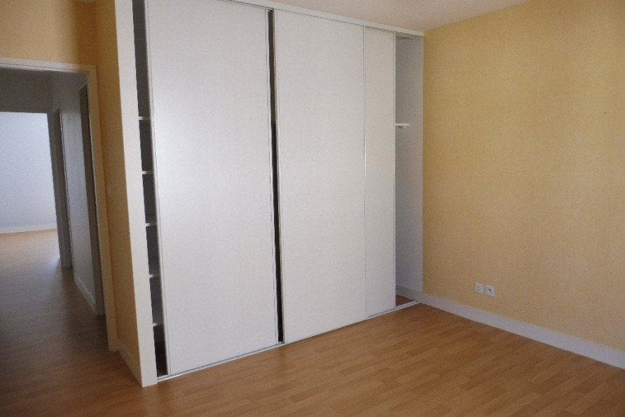 location Appartement Angouleme - Photo 8