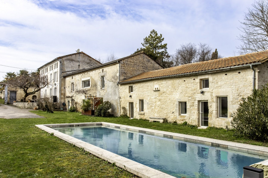 vente Maison Douzat - Photo 1