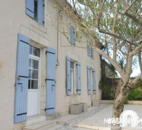 à vendre Arces