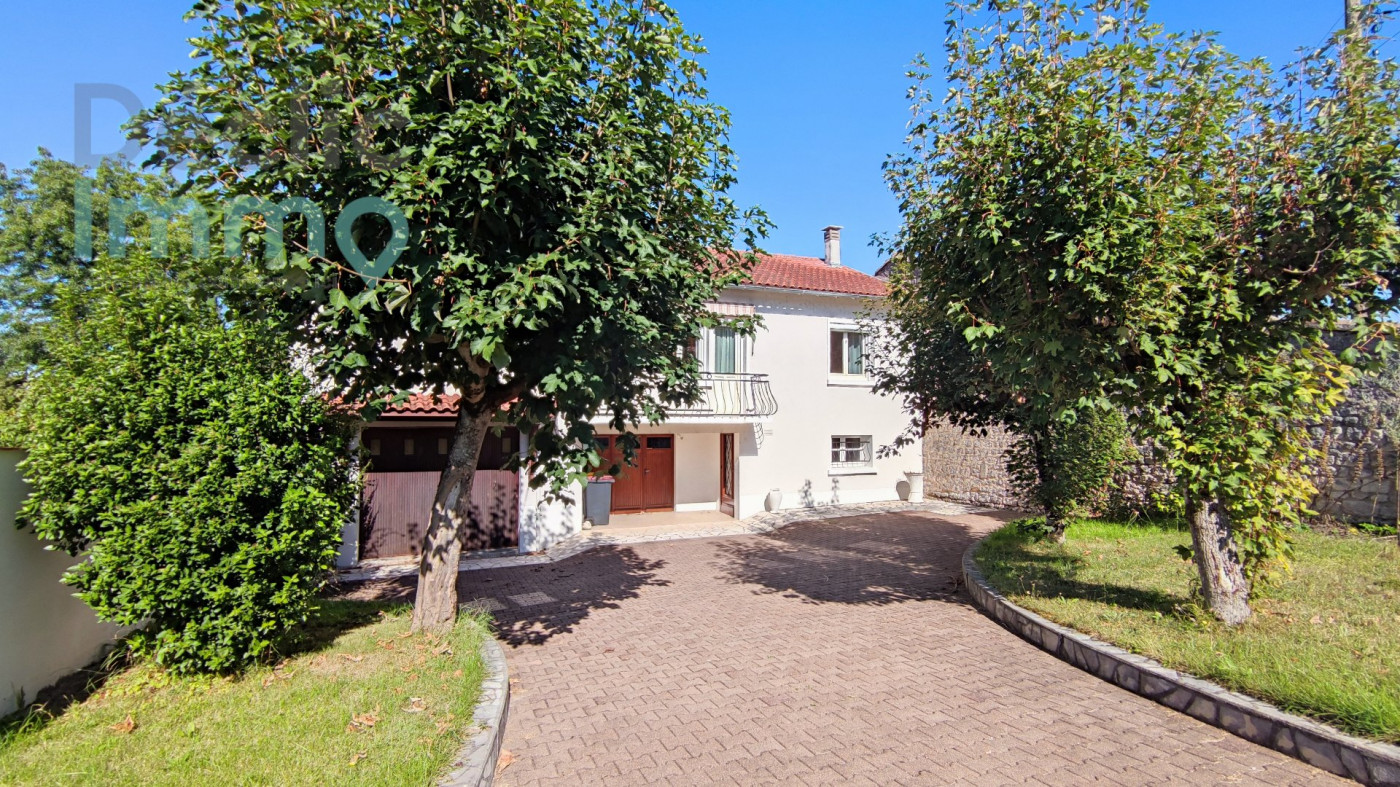 vente Maison Ruelle Sur Touvre - Photo 1
