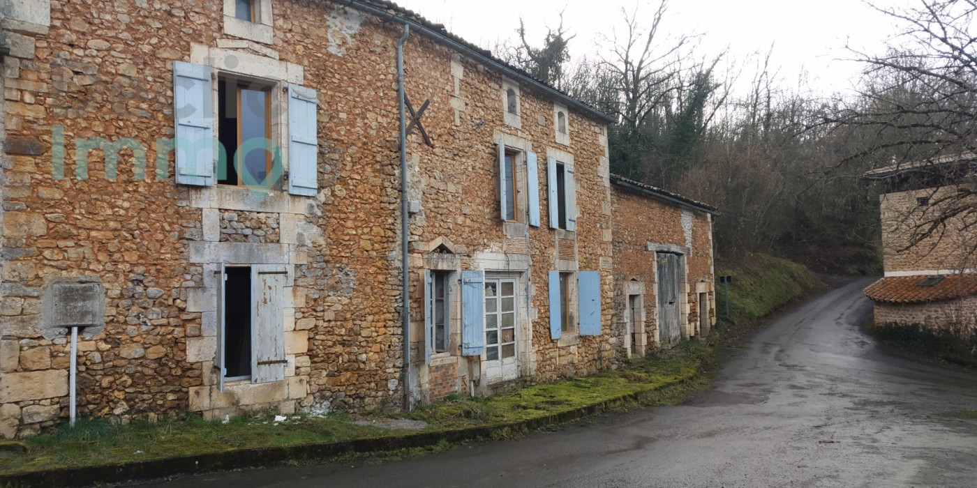 vente Maison à rénover Vitrac Saint Vincent - Photo 16