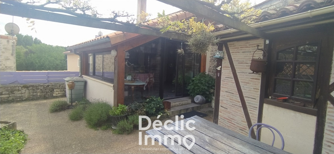 vente Maison Ruffec - Photo 11