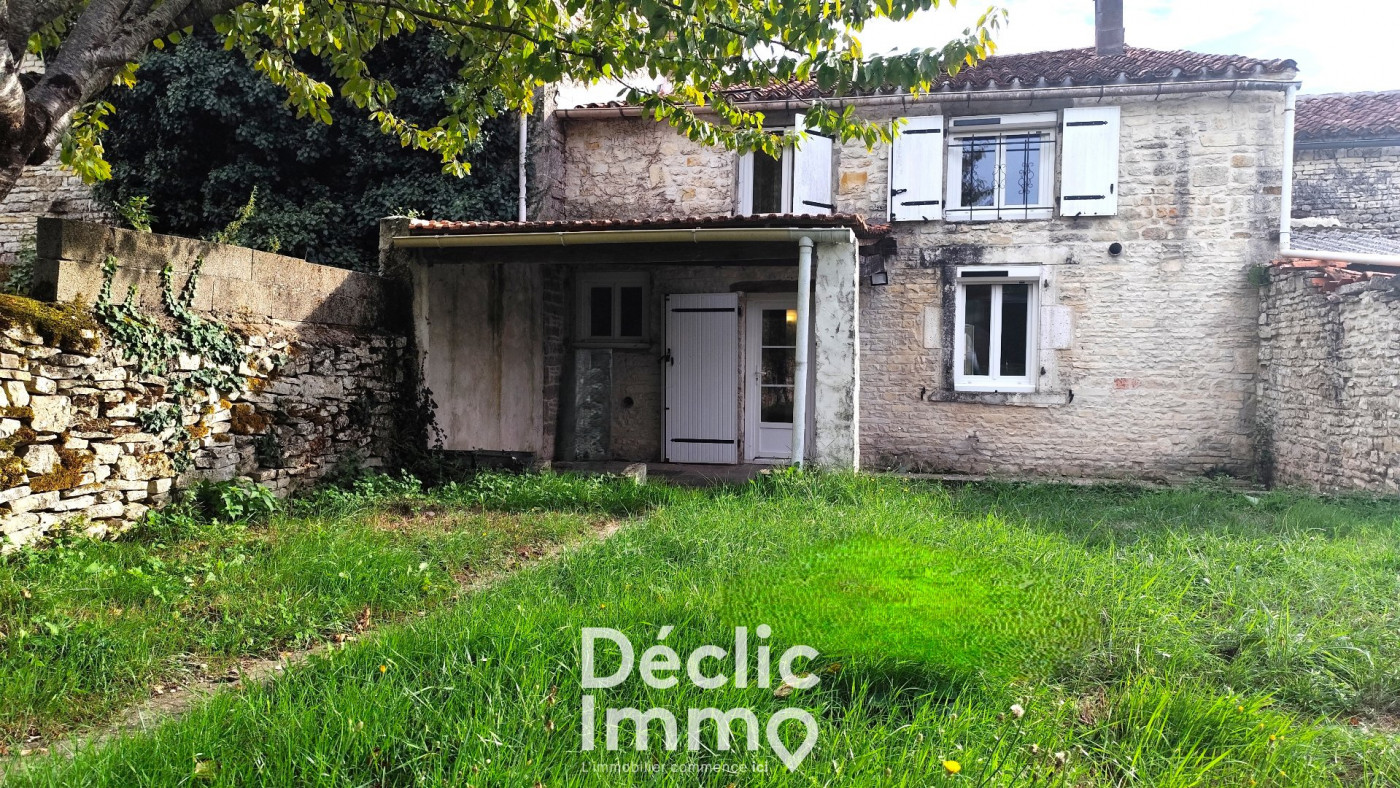 vente Maison Mansle - Photo 1