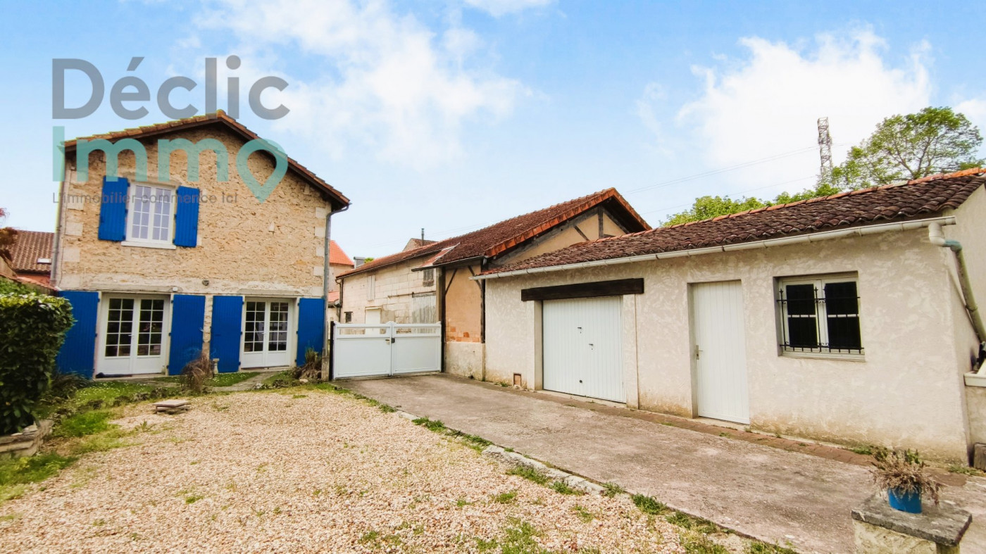 vente Maison Saint Michel - Photo 1