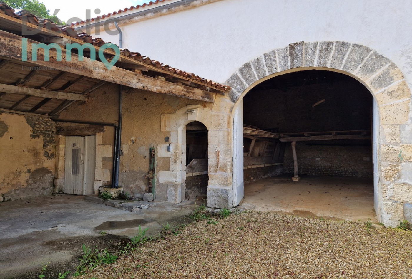 vente Maison Balzac - Photo 3