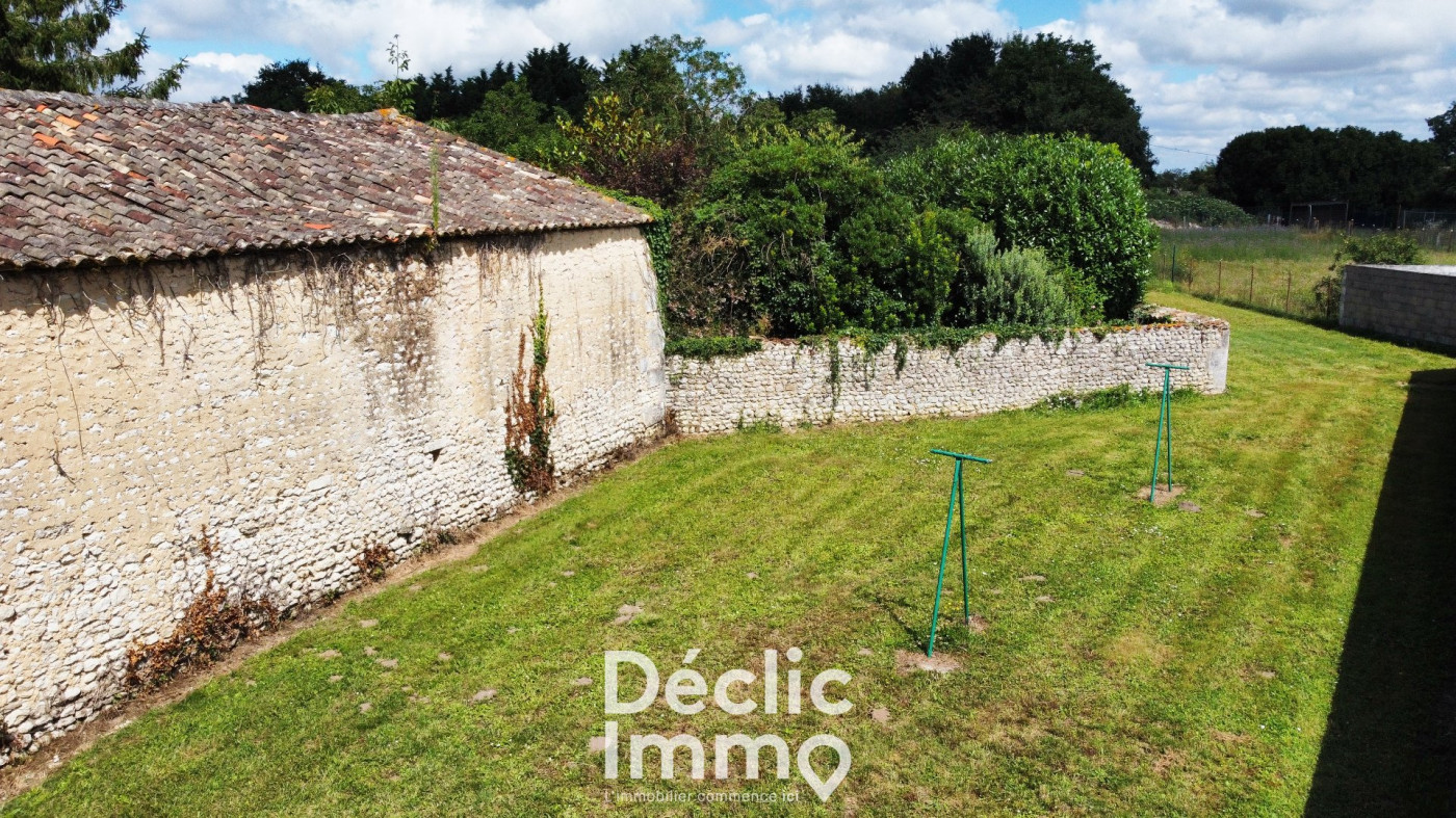 vente Maison Balzac - Photo 18