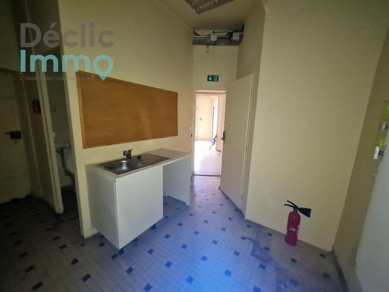 vente Immeuble à rénover Ruelle Sur Touvre - Photo 9