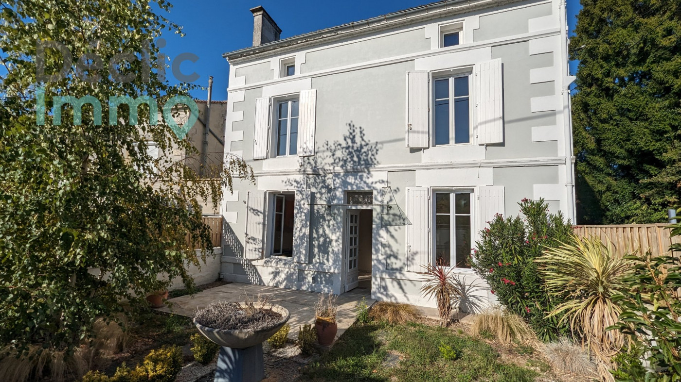 vente Maison bourgeoise Le Gond Pontouvre - Photo 1