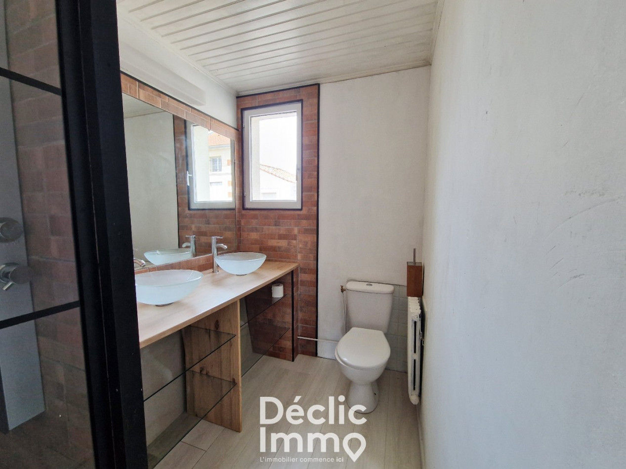 vente Maison La Couronne - Photo 10