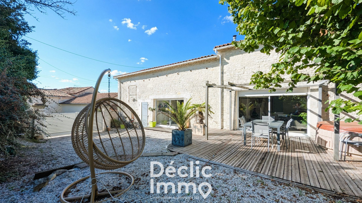 vente Maison Saint Amant De Boixe - Photo 2