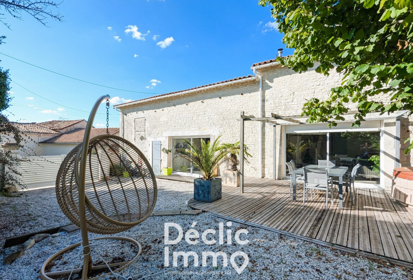 vente Maison Saint Amant De Boixe - Photo 1