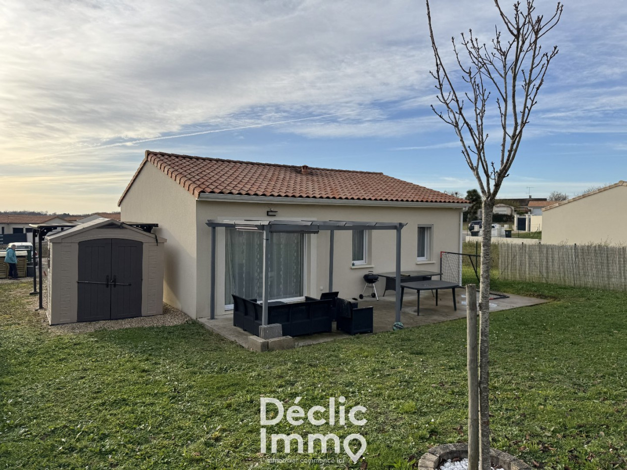 vente Maison La Couronne - Photo 1